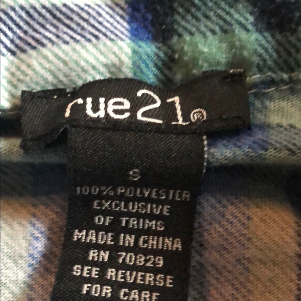 Rue 21 flannel - Picture 2 of 2